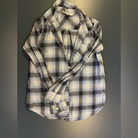 H&M Long Sleeve Button Shirt size 11-12Y - Picture 1 of 3